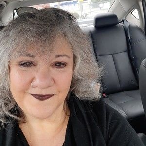 Meet your Posher, Posh